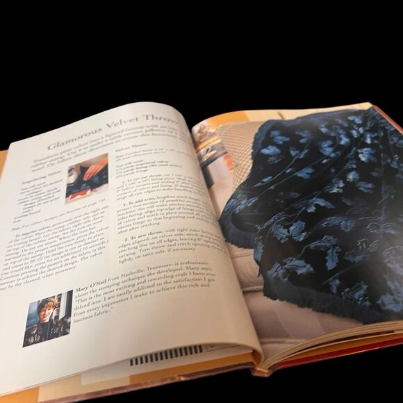 Chrismas with Southern Living 1997 Hardcover Book - Picture 9 of 15